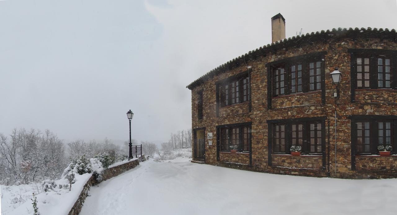 Al Viento, Alojamiento & Turismo Rural Pradena Del Rincon Exterior photo